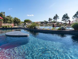 Mobilhome im Ferienpark mit grosser Poolanlage - 3