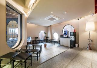 부산 대연동 뮤트호텔 - 2