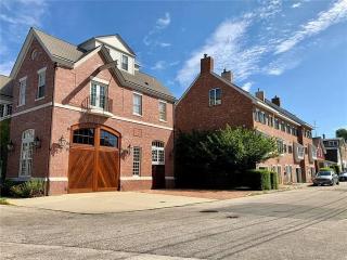 Newport Harbor View Cottage w Decks & Parking - 3