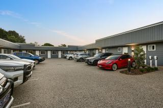 Avenue WEST Studio Units - 3