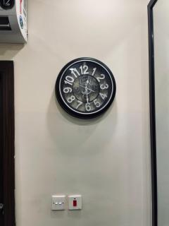 Stylish 1BR Apartment, Prime Location - 8