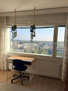 The Treetop Apartment - 5