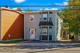 Central 5BR St Johns Stay Near MUN & Downtown - 5