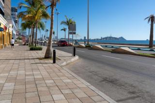 Oceanfront apartment on the Malecon - 5