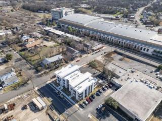 Stylish Suite 205 by Downtown & Convention Center! - 9