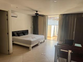 Calm Retreat Near Quinta Avenida & the Beach - 0