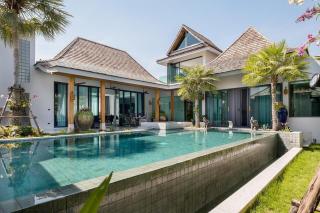 4BR Pool Villa Near Bang Tao & Boat Avenue - 0
