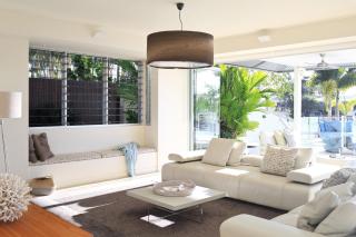 The Peninsula Secret - spacious waterfront & heated Spa - 2