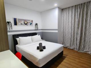 Mercu Summer Suites Klcc by Lumi Homes - 6