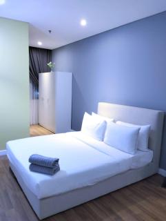 Mercu Summer Suites Klcc by Lumi Homes - 3