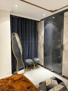 Luxury 1BHK with 2 Full Baths and 65 inches LED, Paragon City - 7