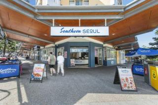 Stylish 2 BDR Apt Near QUT And RBWH With Parking - 7