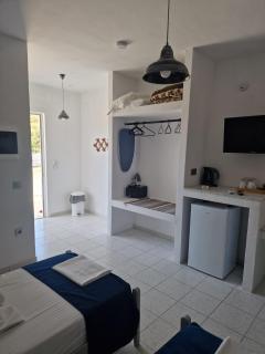 Lisabeth Apartments - 8