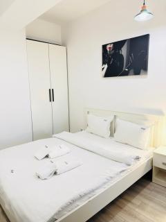 Lazar Acommodation - Palas Mall Iasi - 1