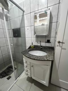 Apartmento Guaruja Centro Praia de Pitangueiras Perola proximo ao Mar - 1