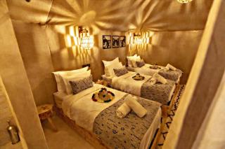Golden Dunes View Luxury Camp - Merzouga - 2