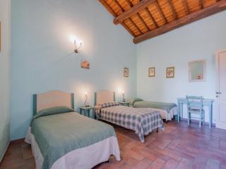 Quiet holiday home in Sellano with swimming pool a few kilometers from Rasiglia - 1