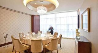 Regal Plaza Hotel & Residence Waigaoqiao - 8