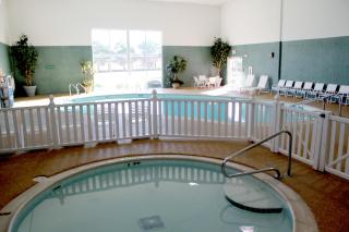 Farmstead Inn and Conference Center - Shipshewana - 5