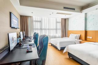 网鱼电竞酒店大源涉外学院店 - 0