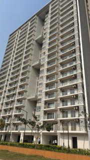 Luminara Suites Couple friendly Expo Mart - 2