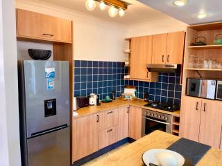 Water's Edge F14 - 2