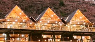 Western Trapogan Cottage in Thirthan Valley - 0