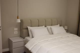 Lunarist Luxury Private Jacuzzi Suites Blloku Tirana - 6