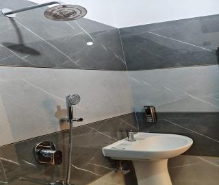 Hotel Hariom Paradise - 8