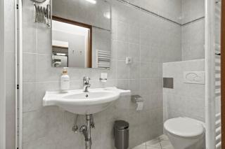 Meidling Apartments I Self Check In I 1 Min to U6 - 9