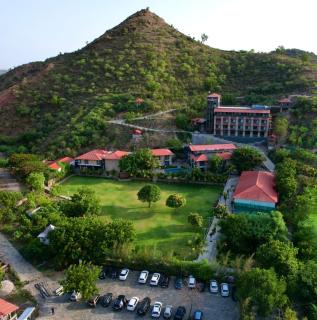 The Divine Hills Resort - 3