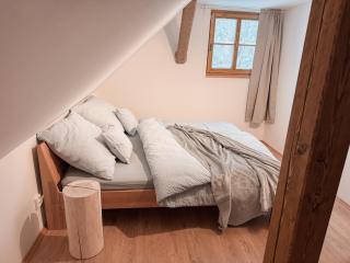 Bouda Ticha - 1