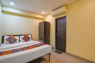 FabHotel The Crown Aura - 3