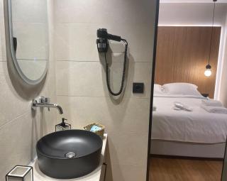 Philoxenia by nature - 7