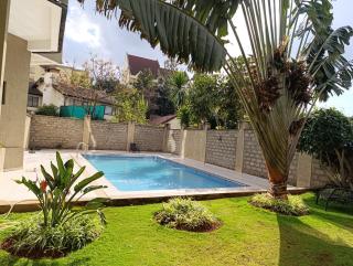 Nairobi 2 bedrooms furnished Apartments - 7