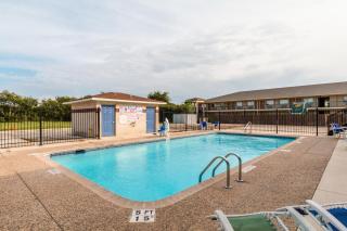 Motel 6-San Antonio, TX - South WW White Rd - San Antonio - 4