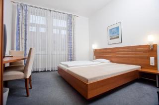 Hotel Grünshof - Walldorf - 0