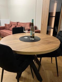 Modern city apartment with balcony and garage - 4