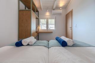Anatolika Beachfront Cottage - East of Prevelis Villas - 3