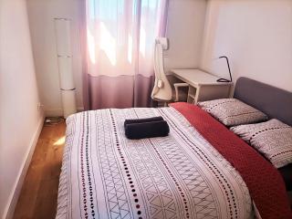 Le Petit Rosier apartment near Paris - 8