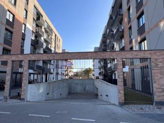 Modern city apartment with balcony and garage - 1