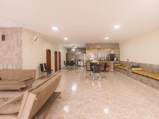 Casa Família Valencio 4 Quartos, 2 Piscinas e Área Gourmet Até 14 Pessoas - 5