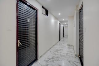 FabHotel Metro Inn - 9