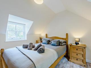 4 Bed in Tenby oc-fb270 - 5