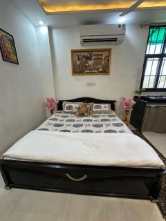 The Heli's Stay 1BHK with forest view - 9