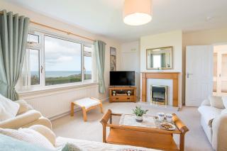 Trefisheg Bungalow - 3