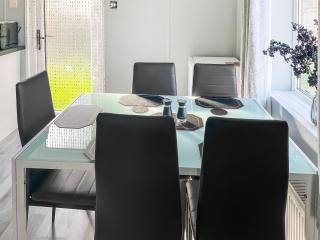 Christeena Lodge - 4