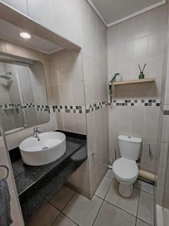 The Coastal Garden Suite - 3