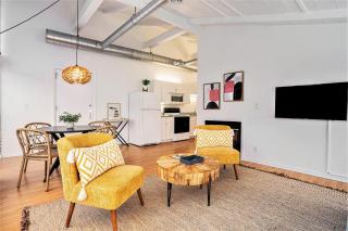 Riverside Suites - 4