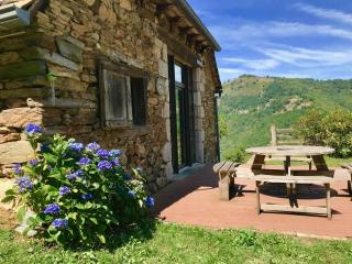 LA PERLE DE LA VALLÉE -  - 2